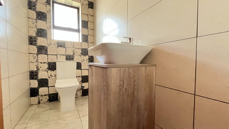 4 Bedroom Property for Sale in Dana Bay Western Cape